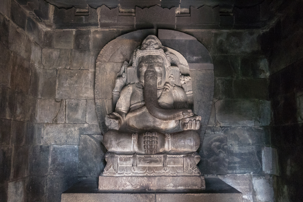 Ganesha statue in stone, ganesha temple